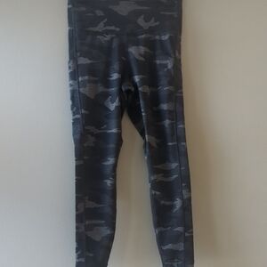 Women's Camouflage Leggings